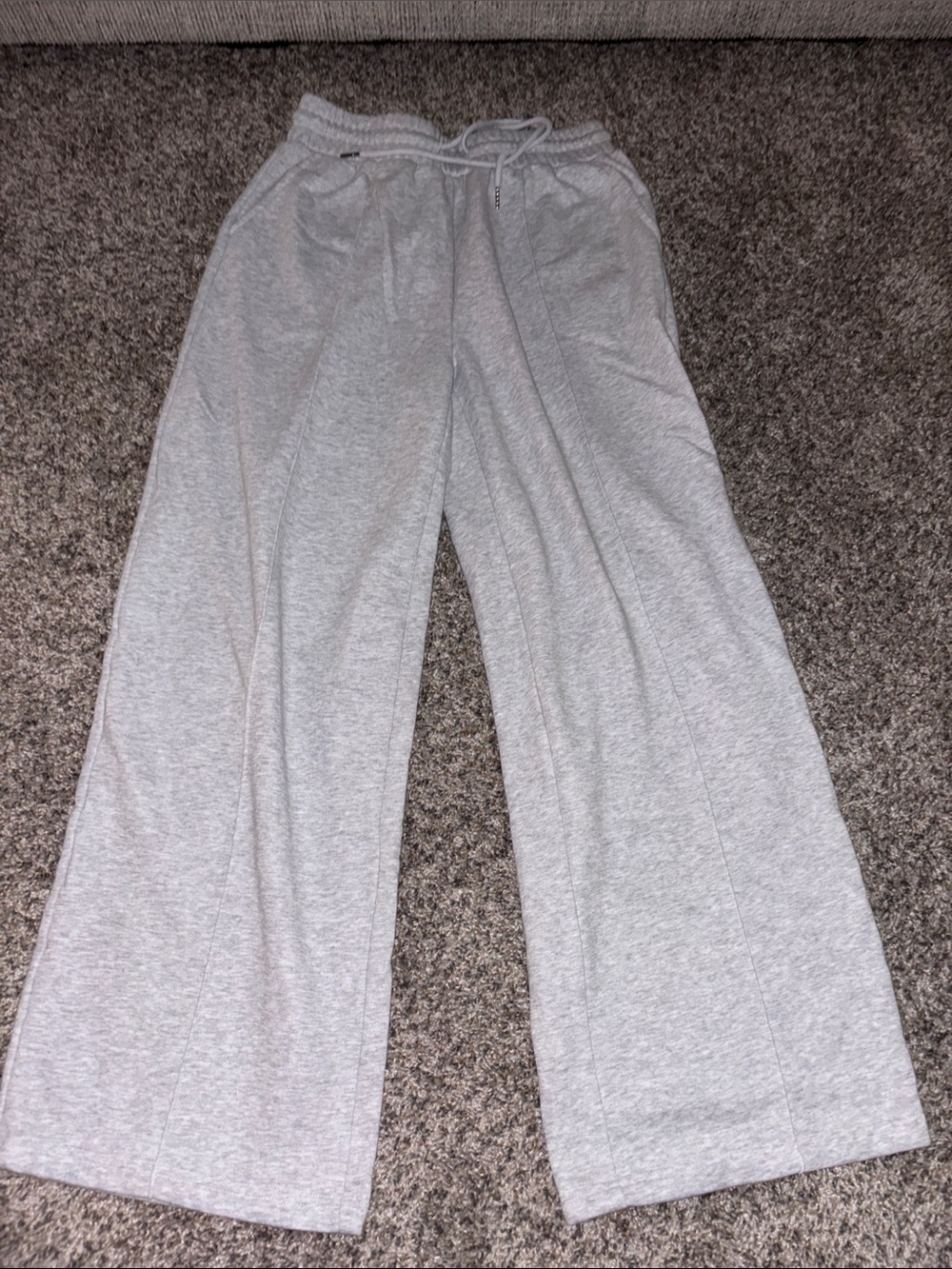 Amazon Wide Leg Women’s Sweatpants in Light Gray